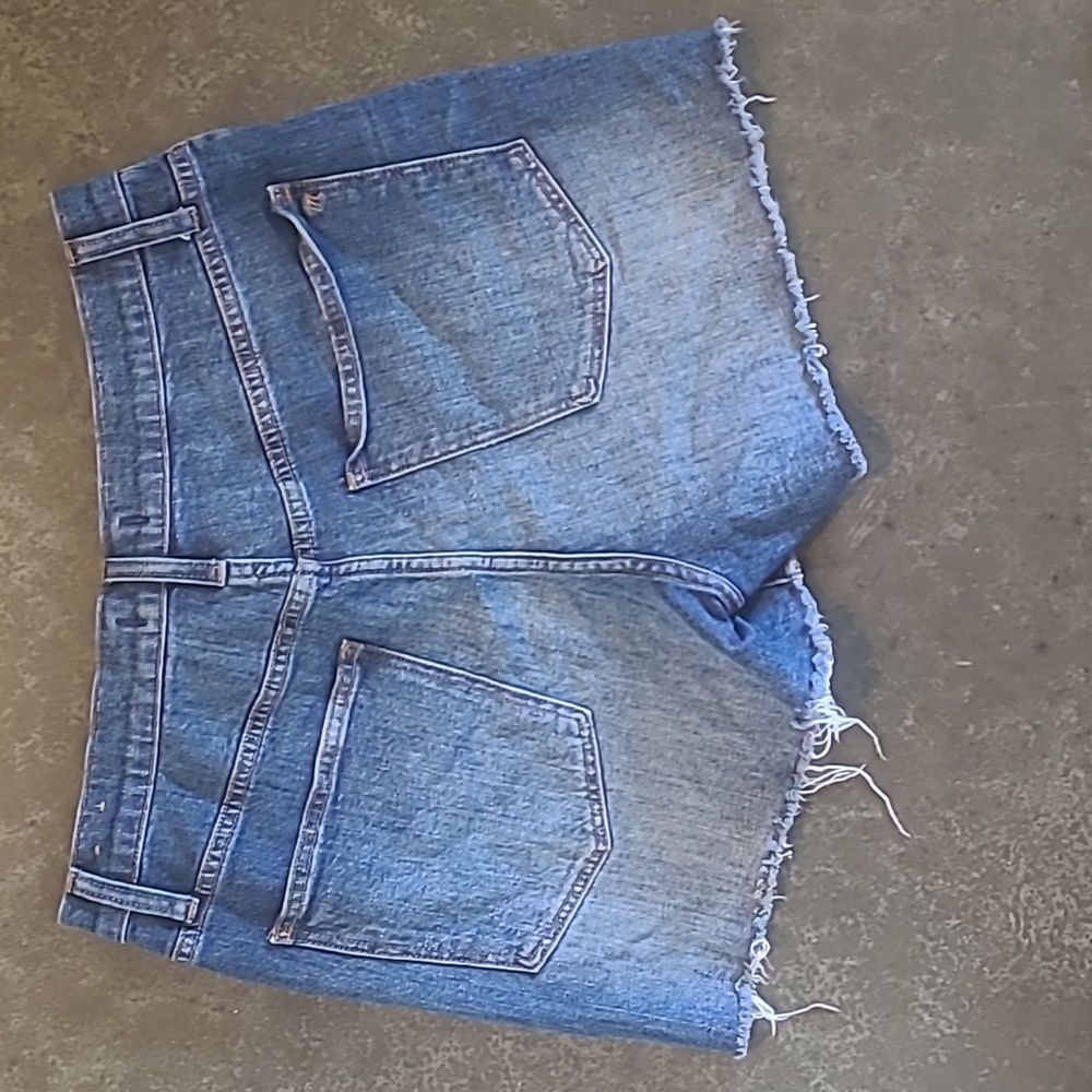 MADEWELL HIGH RISE DENIM SHORTS - Picture 10 of 10